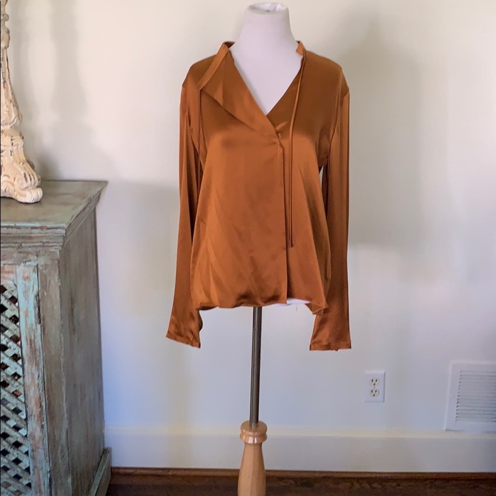 COPY - Vince longe sleeves blouse